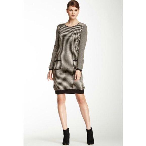 Nine West Dresses & Skirts - Nine West Houndstooth Sweater Dress